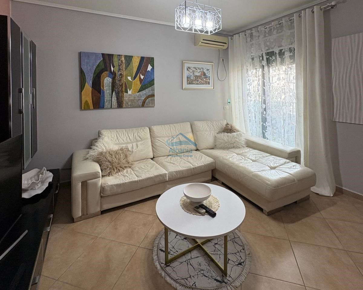 Appartamento In Affitto A Valona, ​​Albania